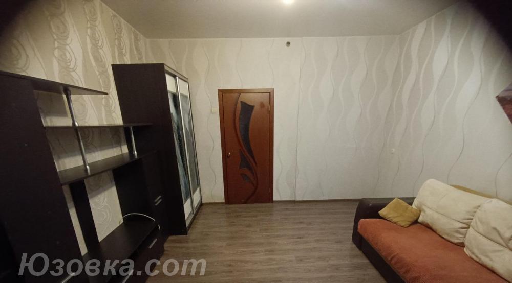 2-комн. квартира, 56м², с мебелью, 3/9 эт., ДОНЕЦК