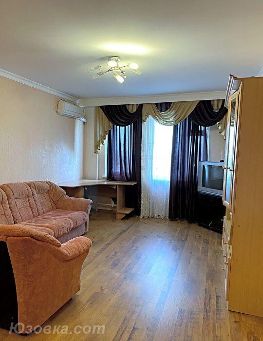 1-комн. квартира, 40м², с мебелью, 3/5 эт., ДОНЕЦК