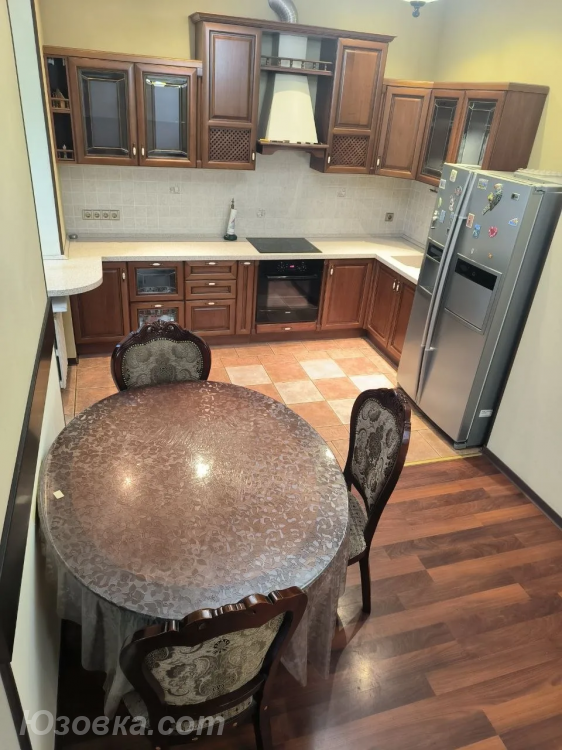 4-комн. квартира, 124 м², вторичка, 6/11 эт., ДОНЕЦК