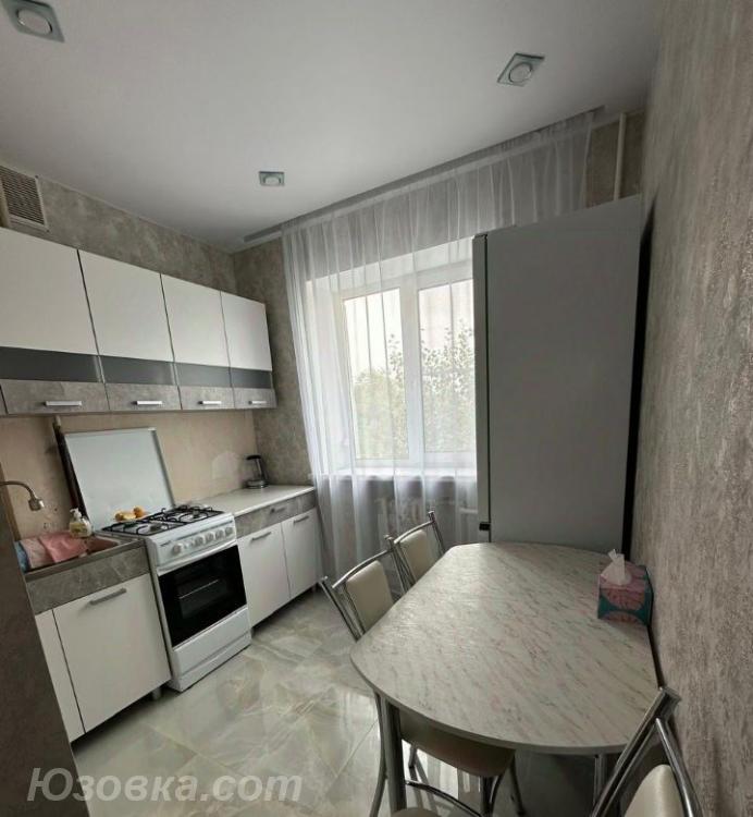 1-комн. квартира, 40м², с мебелью, 4/4 эт., ДОНЕЦК