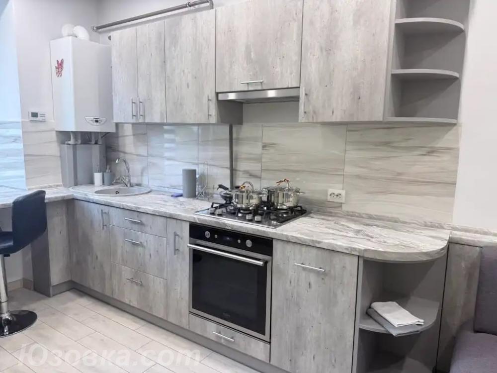 1-комн. квартира, 36м², с мебелью, 5/10 эт., ДОНЕЦК