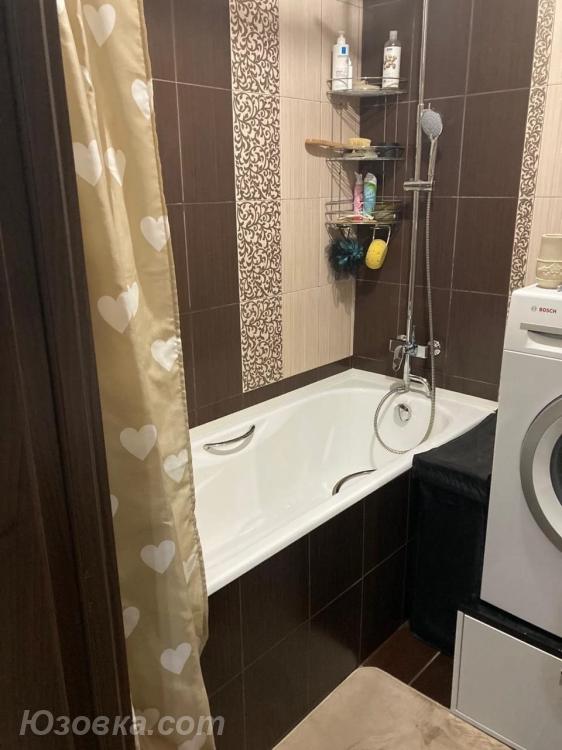 2-комн. квартира, 42м², с мебелью, 2/5 эт., ДОНЕЦК