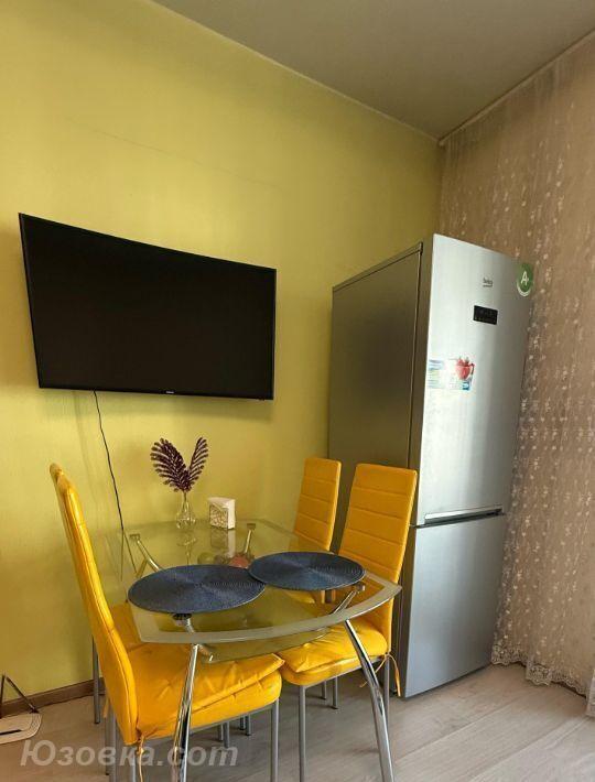 1-комн. квартира, 45м², с мебелью, 4/9 эт., ДОНЕЦК