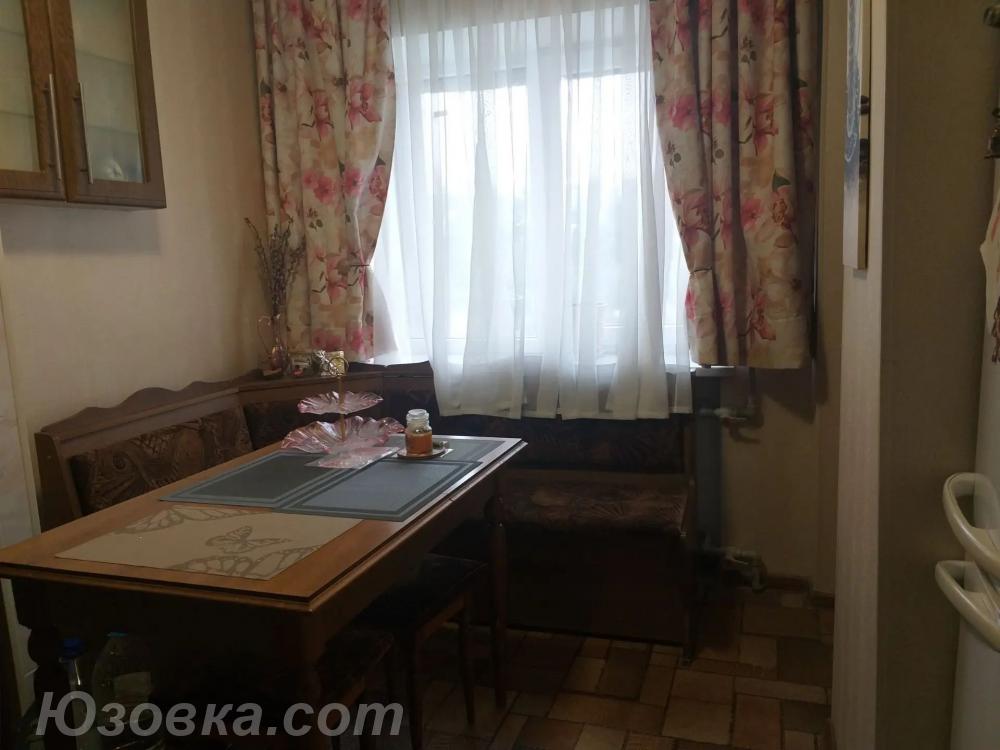 2-комн. квартира, 51 м², вторичка, 2/9 эт., ДОНЕЦК