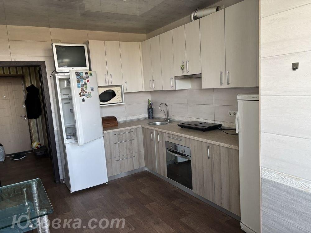 2-комн. квартира, 42м², с мебелью, 3/9 эт., ДОНЕЦК