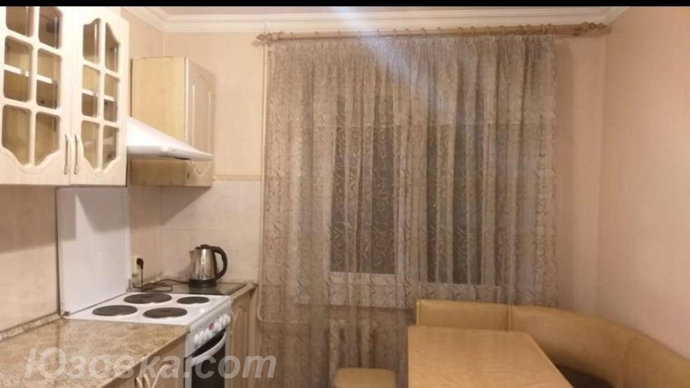 2-комн. квартира, 53м², с мебелью, 4/16 эт., ДОНЕЦК
