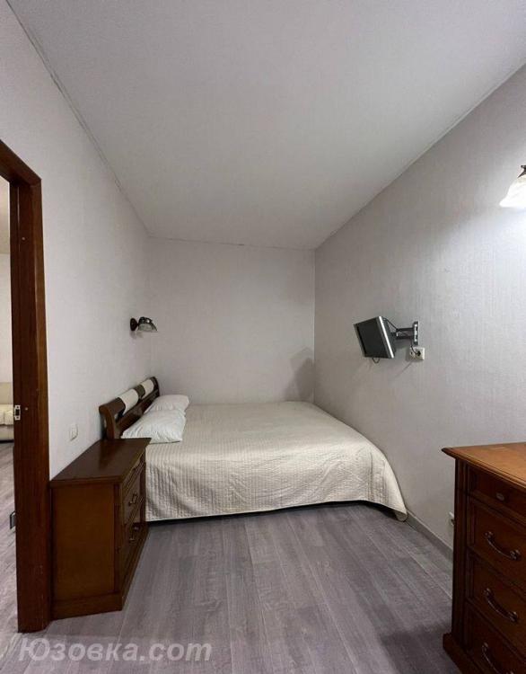 2-комн. квартира, 48м², с мебелью, 3/9 эт., ДОНЕЦК