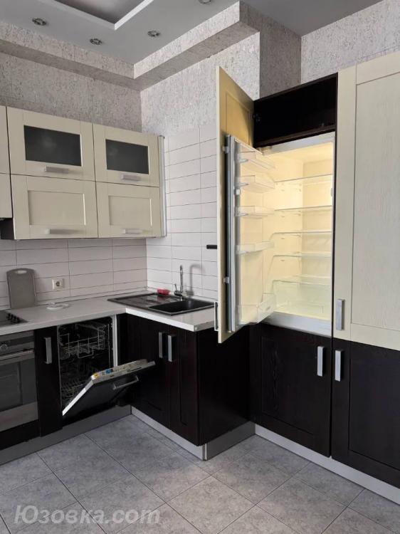 2-комн. квартира, 42м², с мебелью, 2/5 эт.
