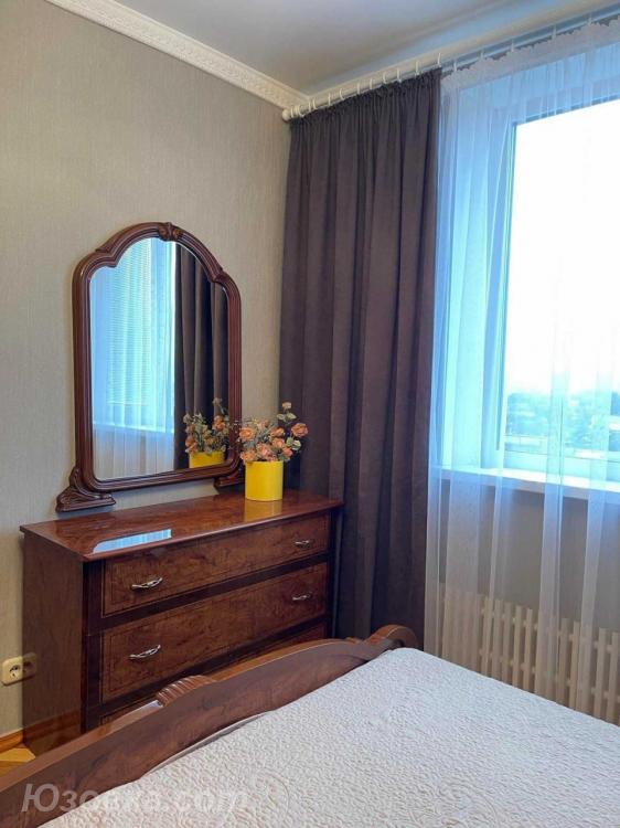 2-комн. квартира, 46м², с мебелью, 3/9 эт., ДОНЕЦК