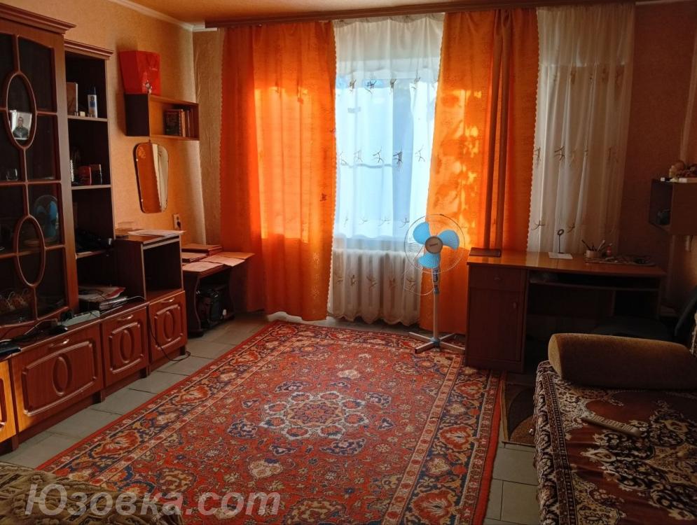 3-комн. квартира, 67 м², вторичка, 1/9 эт., ДОНЕЦК