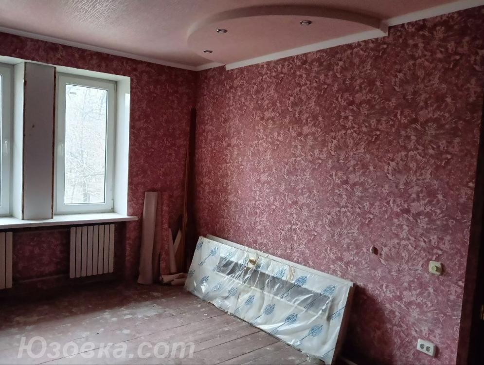 2-комн. квартира, 41 м², вторичка, 3/3 эт., Макеевка