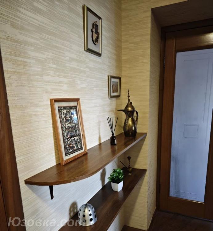 2-комн. квартира, 61м², с мебелью, 5/9 эт., ДОНЕЦК