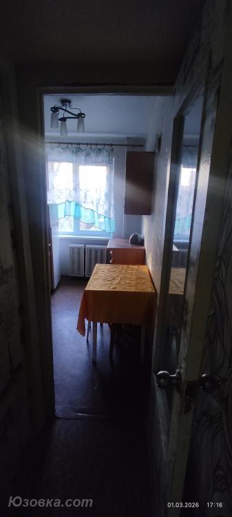 2-комн. квартира, 49м², с мебелью, 2/9 эт., ДОНЕЦК