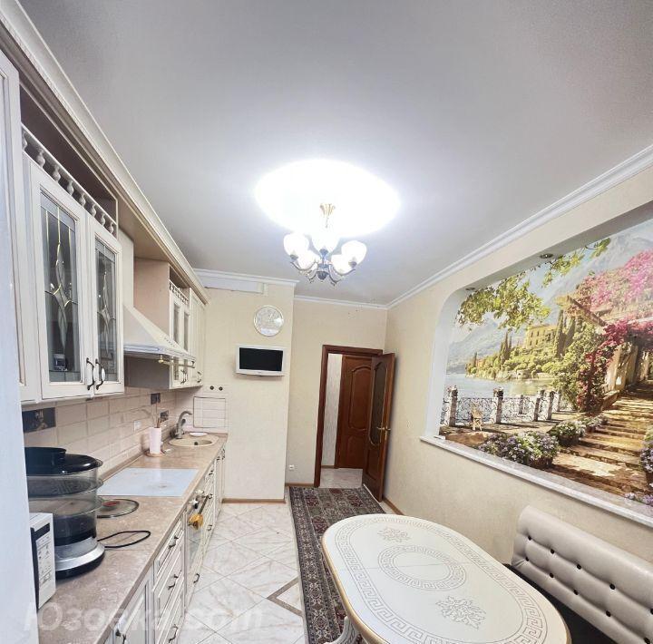 2-комн. квартира, 58м², с мебелью, 3/5 эт.