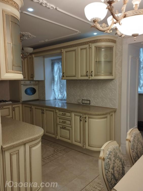 4-комн. квартира, 178 м², вторичка, 2/11 эт., ДОНЕЦК