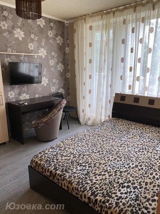 1-комн. квартира, 38м², с мебелью, 2/9 эт., ДОНЕЦК