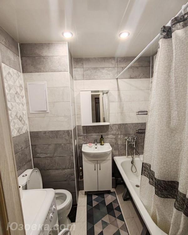 1-комн. квартира, 38м², с мебелью, 5/5 эт., ДОНЕЦК