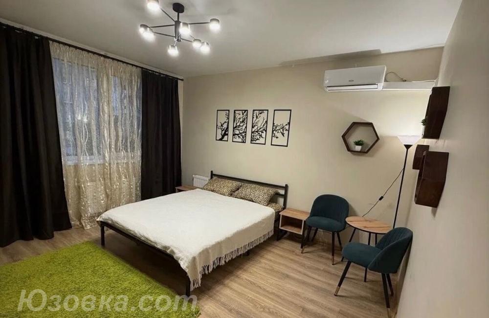 1-комн. квартира, 42м², с мебелью, 2/9 эт., ДОНЕЦК