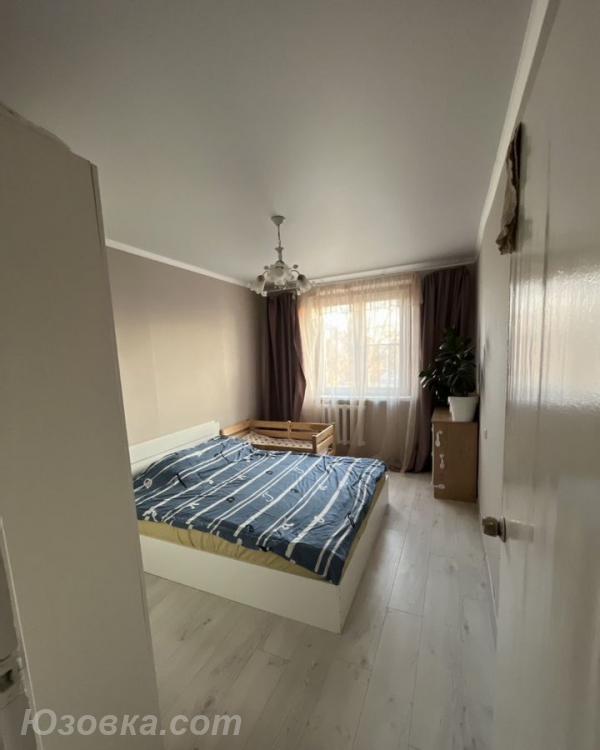 2-комн. квартира, 54м², с мебелью, 2/15 эт., ДОНЕЦК
