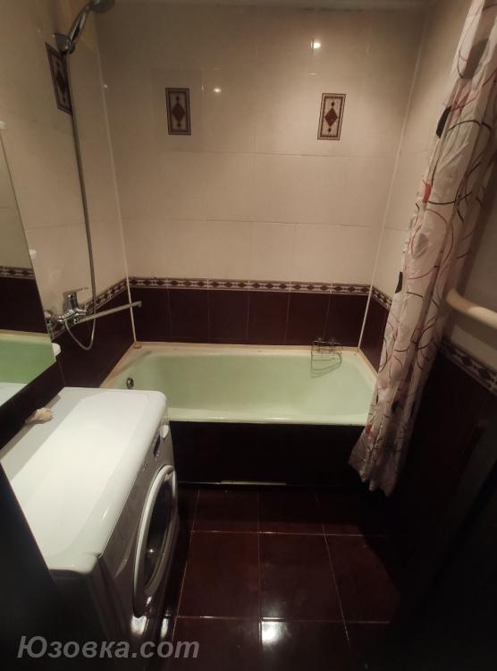 1-комн. квартира, 45м², с мебелью, 2/5 эт., ДОНЕЦК