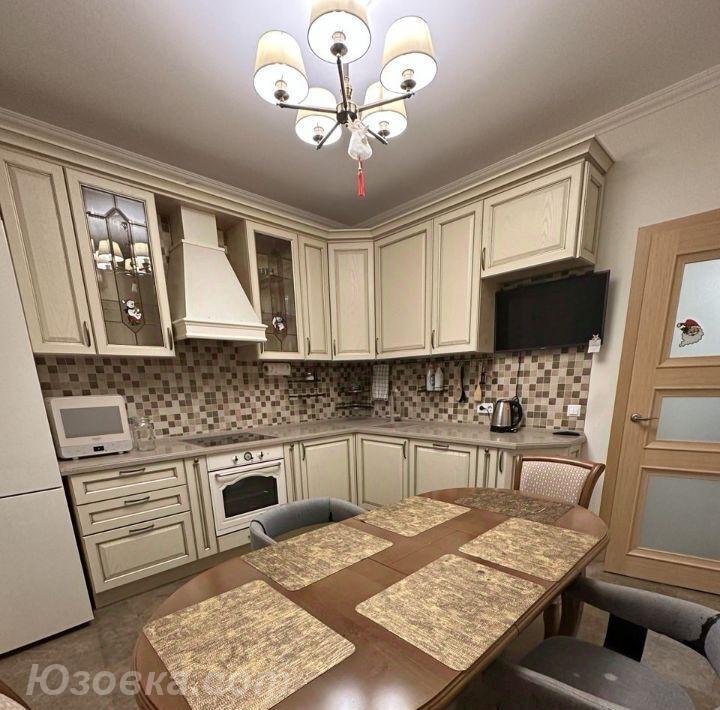 1-комн. квартира, 61м², с мебелью, 3/9 эт.