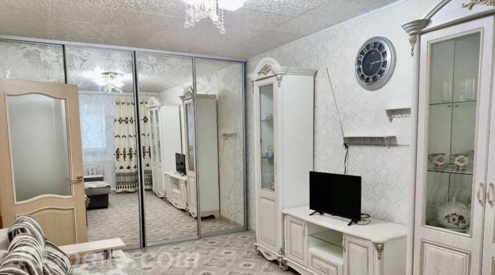 2-комн. квартира, 56м², с мебелью, 2/5 эт., ДОНЕЦК