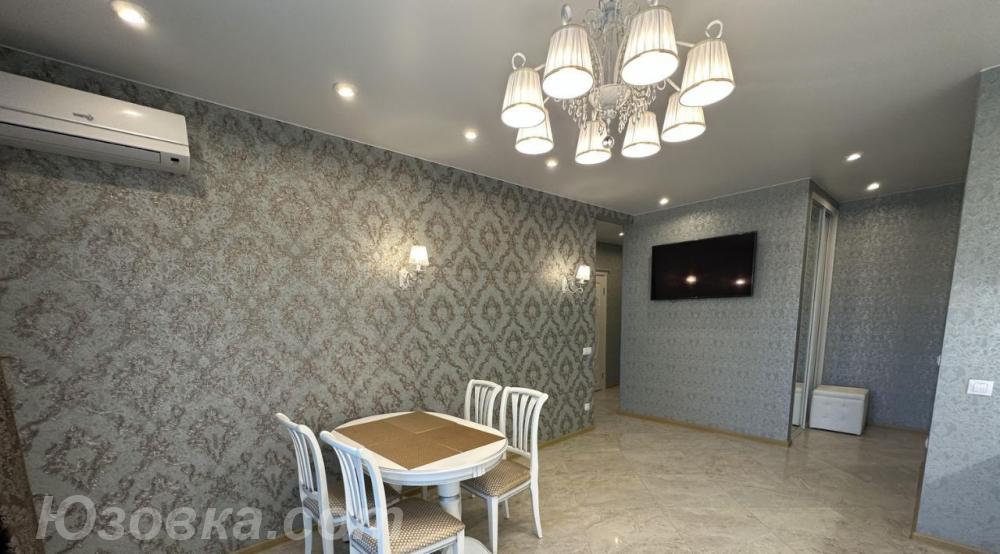 2-комн. квартира, 38м², с мебелью, 3/5