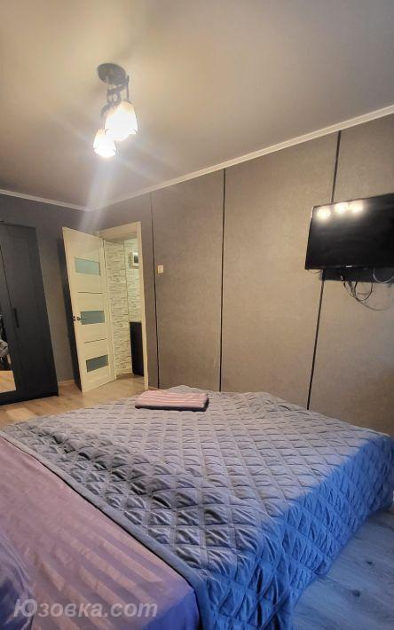 2-комн. квартира, 60м², с мебелью, 1/5 эт., ДОНЕЦК