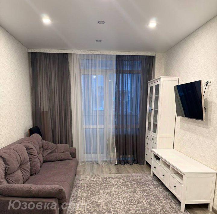1-комн. квартира, 42м², с мебелью, 2/5 эт., ДОНЕЦК
