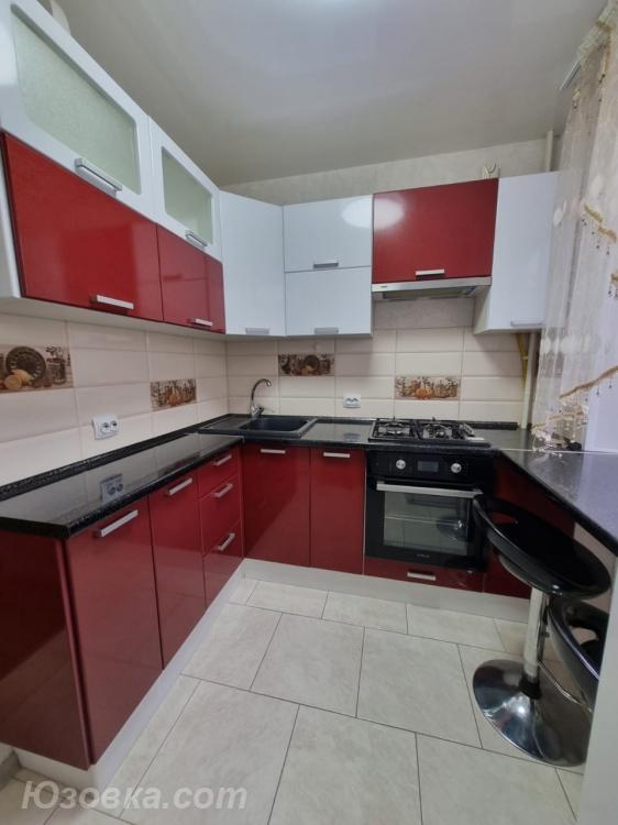 1-комн. квартира, 45м², с мебелью, 4/5 эт., ДОНЕЦК