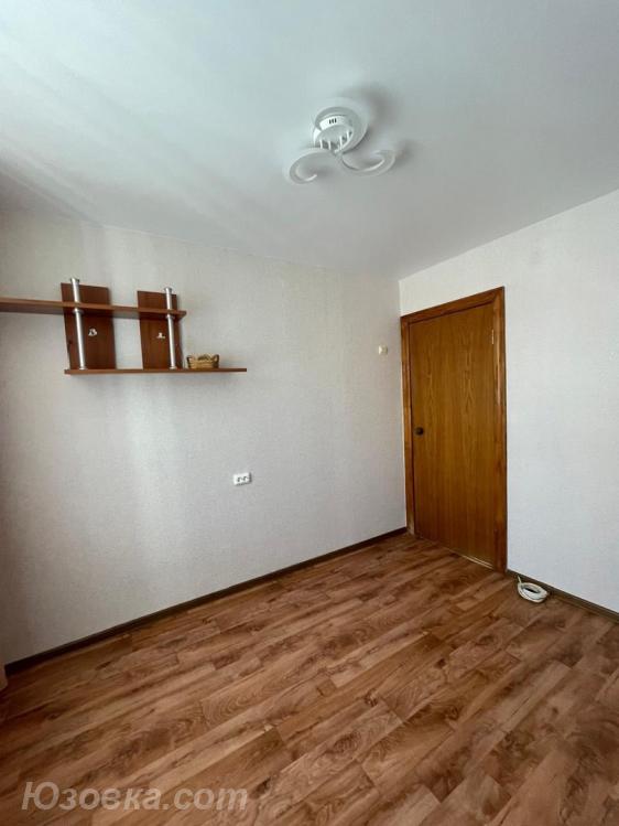 3-комн. квартира, 68м², с мебелью, 3/5 эт., ДОНЕЦК