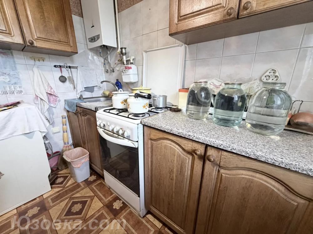 2-комн. квартира, 45 м², вторичка, 1/5 эт., ДОНЕЦК