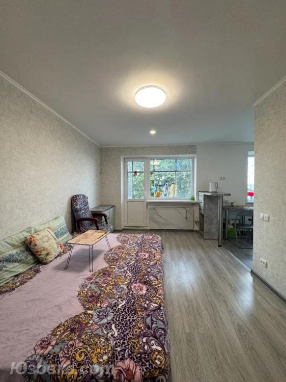 2-комн. квартира, 48м², с мебелью, 2/9 эт., ДОНЕЦК