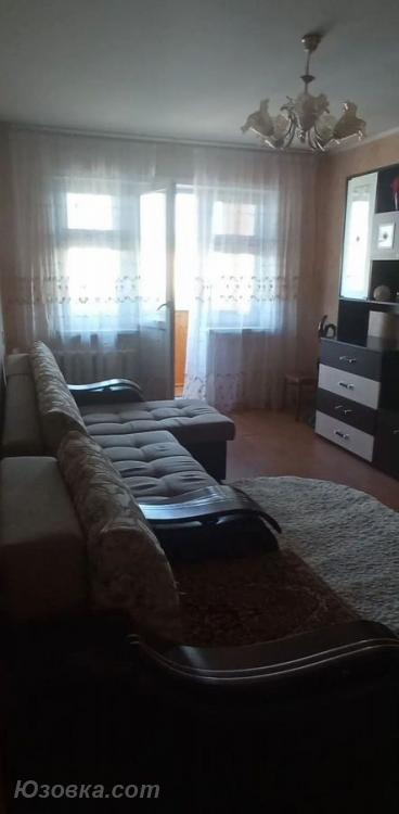2-комн. квартира, 43м², с мебелью, 4/9 эт., ДОНЕЦК