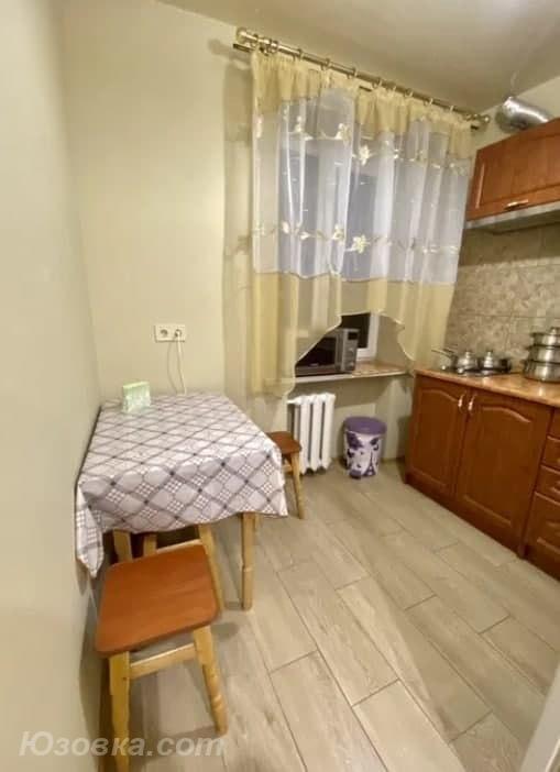 1-комн. квартира, 36м², с мебелью, 3/5 эт., ДОНЕЦК