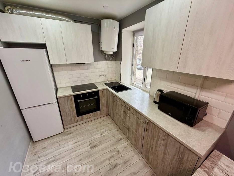 2-комн. квартира, 47м², с мебелью, 2/5 эт., ДОНЕЦК