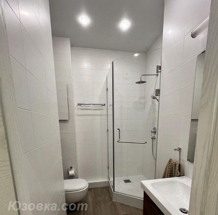 3-комн. квартира, 90м², с мебелью, 2/9 эт., ДОНЕЦК