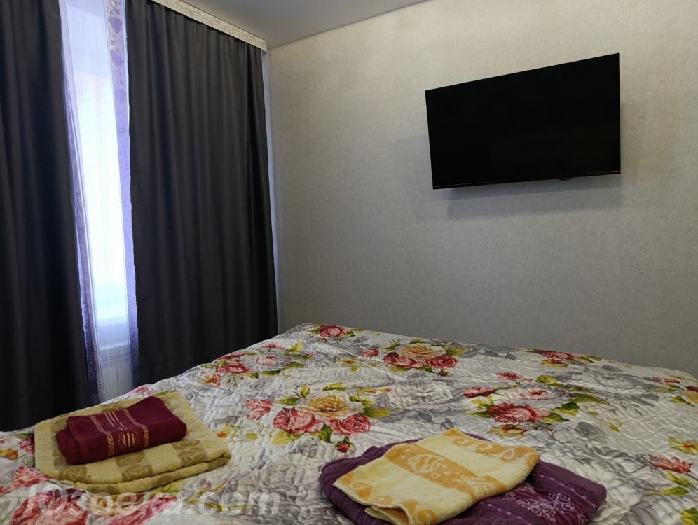 1-комн. квартира, 35м², с мебелью, 1/1 эт., ДОНЕЦК