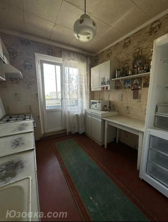 3-комн. квартира, 74 м², вторичка, 9/9 эт., ДОНЕЦК
