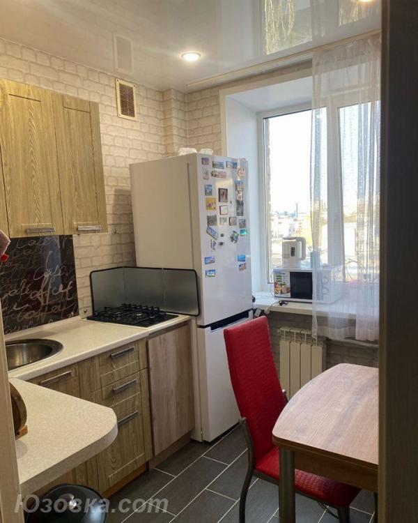 1-комн. квартира, 37м², с мебелью, 2/5 эт., ДОНЕЦК