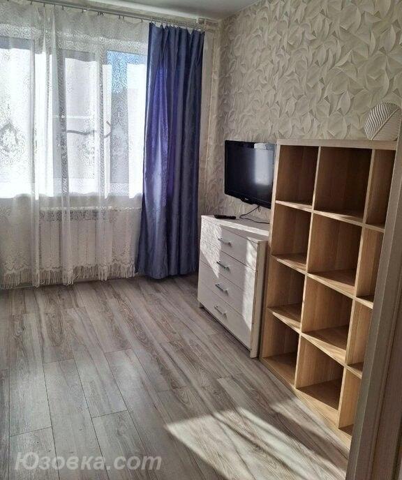 2-комн. квартира, 46м², с мебелью, 4/5 эт., ДОНЕЦК