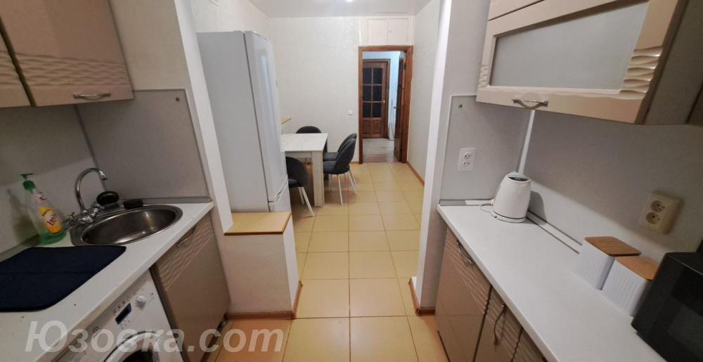 2-комн. квартира, 52м², с мебелью, 5/9 эт., ДОНЕЦК