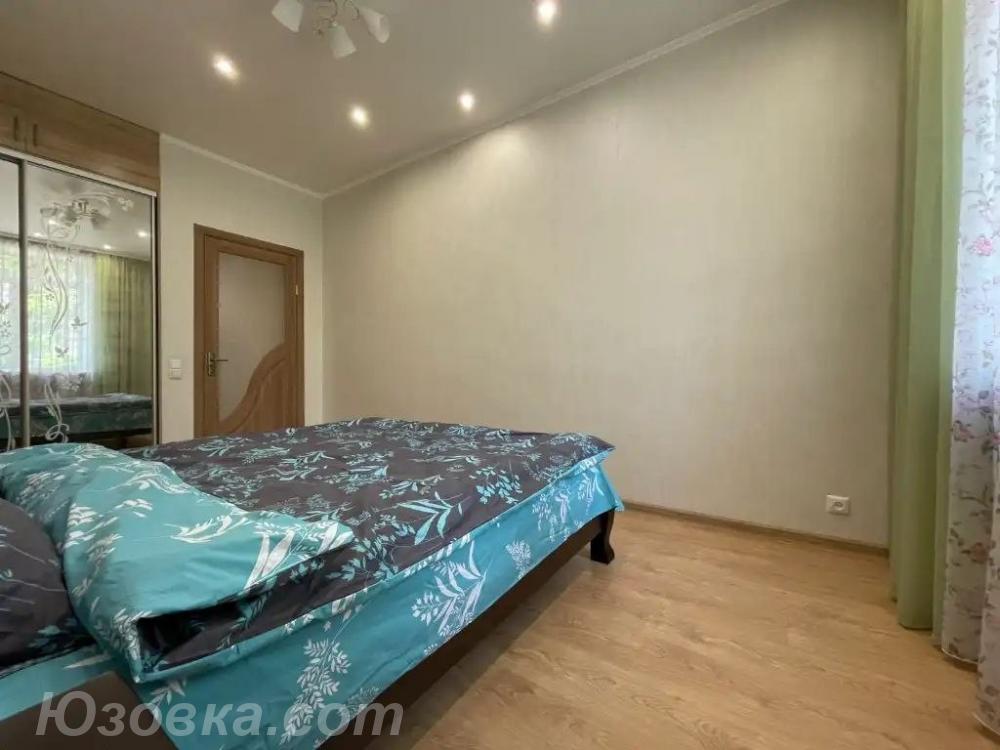 2-комн. квартира, 49м², с мебелью, 3/9 эт., ДОНЕЦК