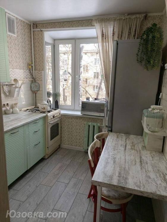 2-комн. квартира, 42м², с мебелью, 3/5 эт., ДОНЕЦК