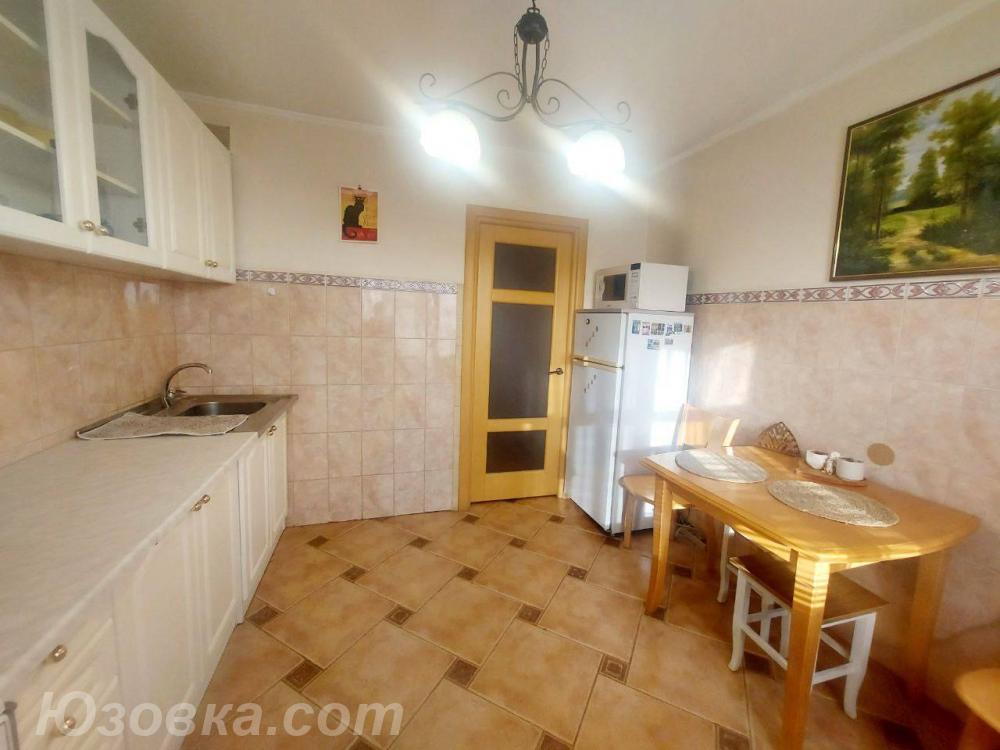 1-комн. квартира, 38м², с мебелью, 4/10 эт., ДОНЕЦК