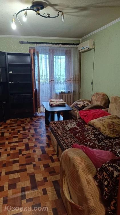 2-комн. квартира, 50м², мебель частично, 6/9 эт., ДОНЕЦК