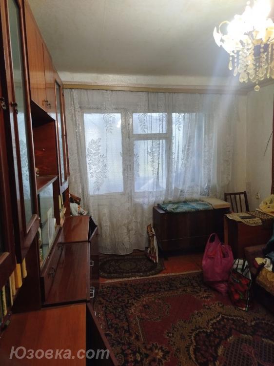 2-комн. квартира, 42 м², вторичка, 2/5 эт., Макеевка