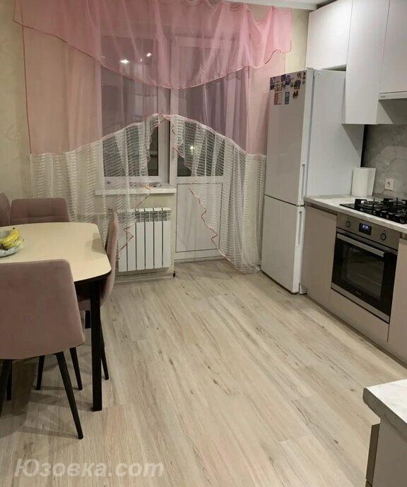 2-комн. квартира, 62м², с мебелью, 9/10 эт.
